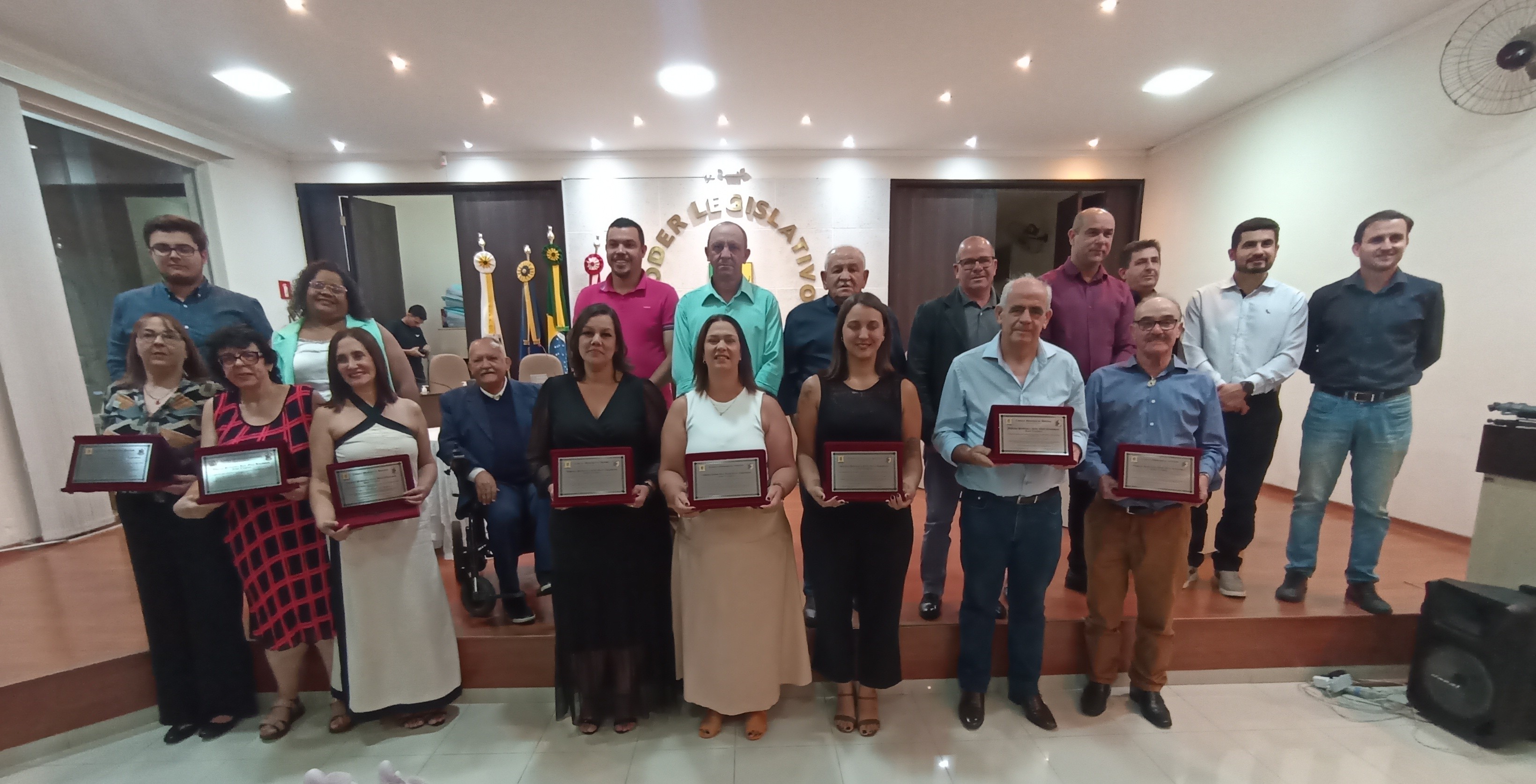 Câmara realiza cerimônia de entrega de Diploma Irmã Virgínia 2025