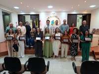 Câmara realiza sessão solene em homenagens às “Mulheres de Expressão” 2.026